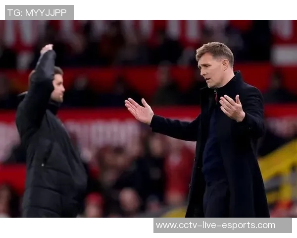 卡里克有望接任曼联临时主帅或调整战术从三后卫改为四后卫